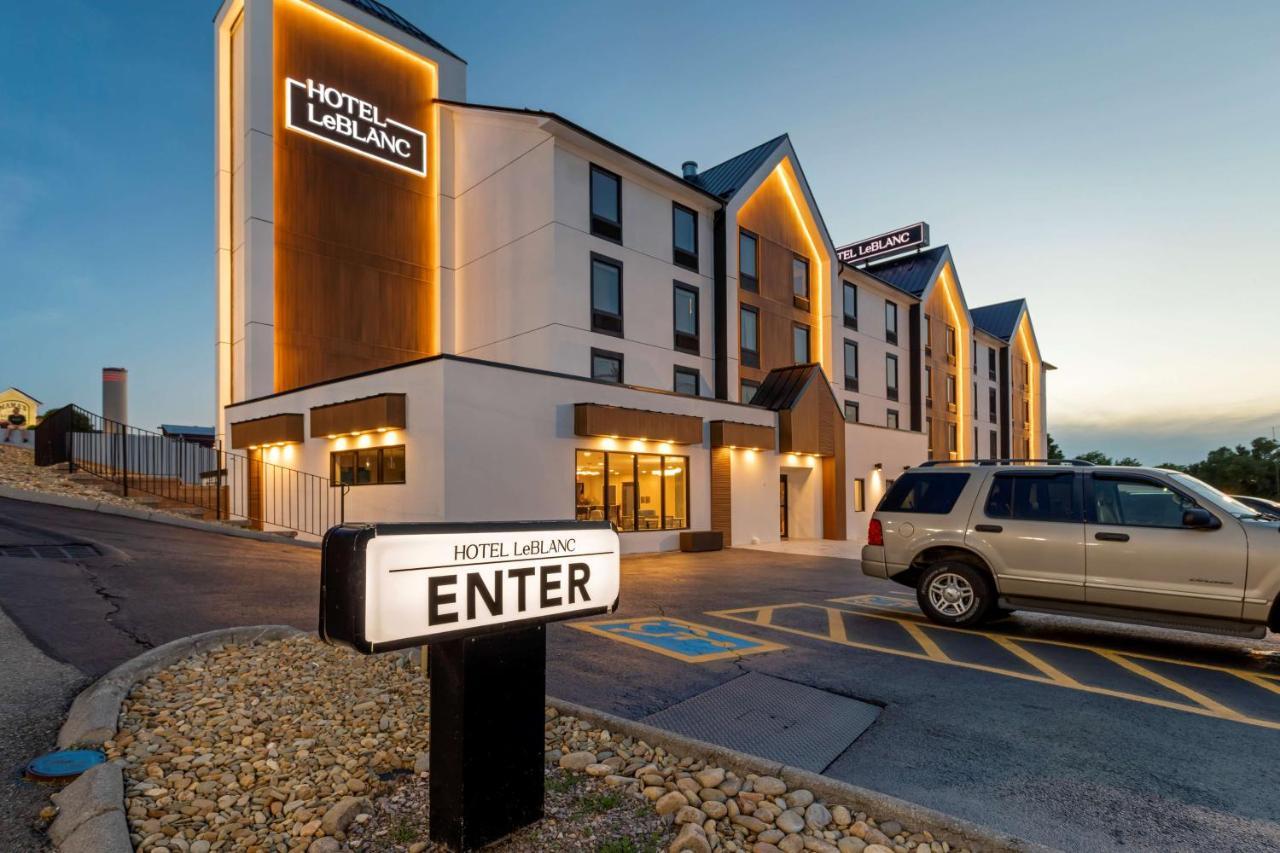 Hotel Leblanc Best Western Signature Collection Pigeon Forge Bagian luar foto